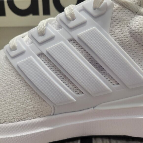 Adidas Men's UBounce DNA Running Sneaker - Picture 5 of 9